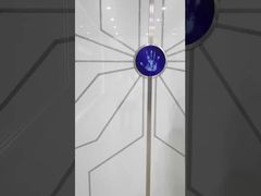 Por favor, siga-me para fazer um tour pelo showroom de nossa fábrica.