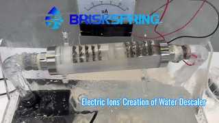 Vendo a criação do descalcificador de água BriskSpring pelos íons elétricos